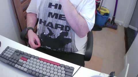 Snapshot of essex_wild chatting on 03.31.26 Morph online show from 03.31.26