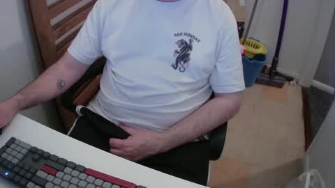 Snapshot of essex_wild chatting on 05.02.26 Morph online show from 05.02.26