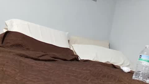 Esteban online show from 10.25.25