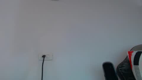 Snapshot of esteban7984068 chatting on 09.24.25 esteban online show from 09.24.25