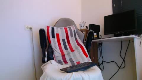 esteban online show from 04.19.26