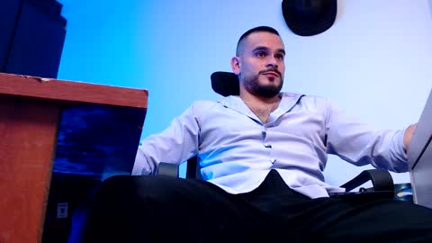 Esteban Fernandez online show from 02.03.26