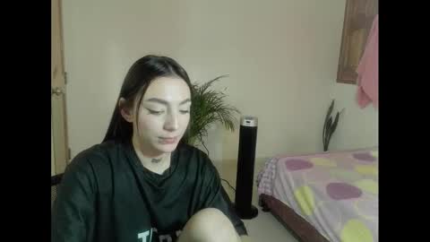 estefa1 online show from 09.30.25