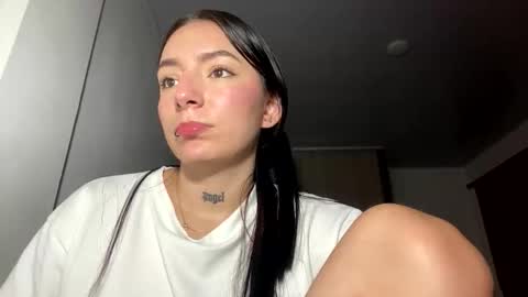 estefa1 online show from 04.14.26