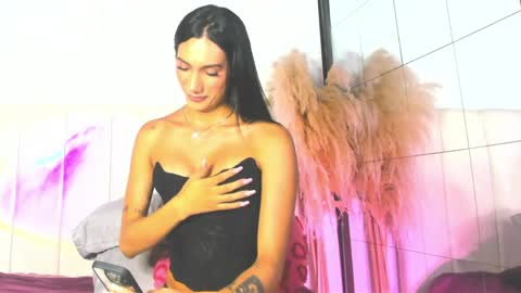 Snapshot of estefa_g chatting on 04.09.26 Estefa G online show from 04.09.26