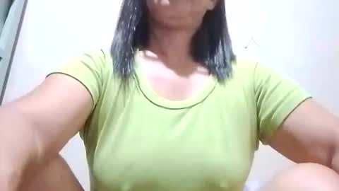 Snapshot of estella_babe chatting on 03.24.26 estella_babe online show from 03.24.26