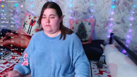 Snapshot of estelle_hicks chatting on 12.24.24 estelle_hicks online show from 12.24.24