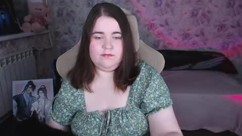 estelle_hicks online show from 06.05.26