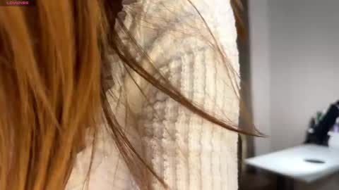 Snapshot of estelleschepper chatting on 09.29.25 Kate online show from 09.29.25