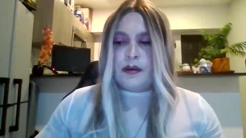 Estephanie Aguilar online show from 09.21.25