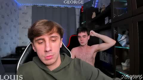 Snapshot of esthetics_boys chatting on 03.12.25 LOUIS online show from 03.12.25