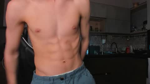 LOUIS online show from 03.23.26