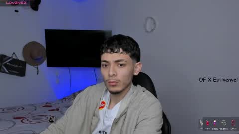 estivenvel online show from 10.05.25