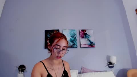 Estrellita online show from 06.04.26