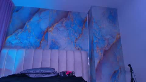 Estrella online show from 02.22.26