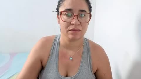 Snapshot of estrellajunior chatting on 07.19.26 estrellajunior online show from 07.19.26