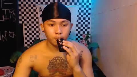 im esward tynn online show from 11.12.25