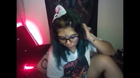 Snapshot of eta_carinae6 chatting on 02.08.25 eta_carinae6 online show from 02.08.25