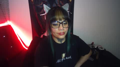 Snapshot of eta_carinae6 chatting on 02.12.25 eta_carinae6 online show from 02.12.25