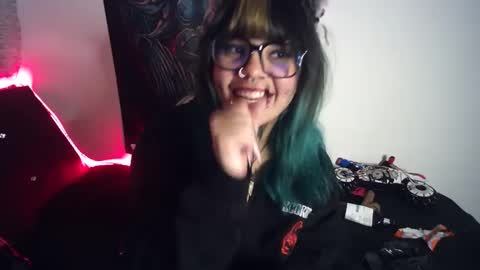 Snapshot of eta_carinae6 chatting on 03.04.25 eta_carinae6 online show from 03.04.25