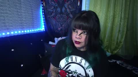 Snapshot of eta_carinae6 chatting on 10.08.25 eta_carinae6 online show from 10.08.25