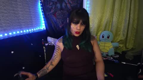 Snapshot of eta_carinae6 chatting on 10.18.25 eta_carinae6 online show from 10.18.25