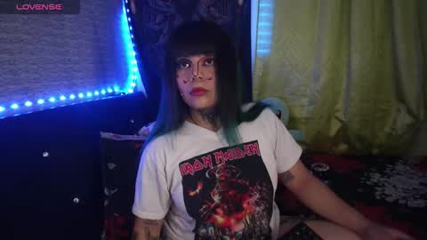 Snapshot of eta_carinae6 chatting on 11.09.25 eta_carinae6 online show from 11.09.25