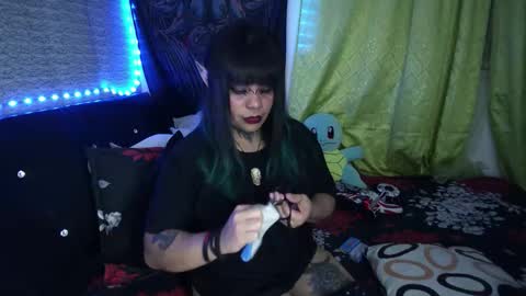 Snapshot of eta_carinae6 chatting on 11.28.25 eta_carinae6 online show from 11.28.25