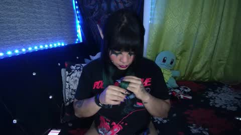 Snapshot of eta_carinae6 chatting on 12.05.25 eta_carinae6 online show from 12.05.25