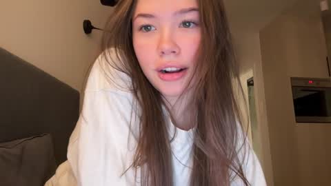 Snapshot of eternal_infinite chatting on 12.15.24 nika 3 online show from 12.15.24