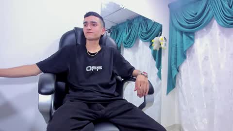 Snapshot of ethan_boy_ chatting on 02.12.25 Ethan online show from 02.12.25