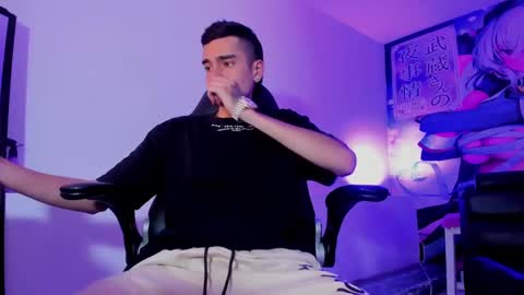 Snapshot of ethan_boy_ chatting on 09.08.25 Ethan online show from 09.08.25