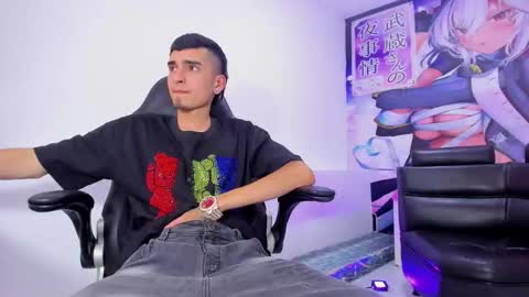 Snapshot of ethan_boy_ chatting on 09.25.25 Ethan online show from 09.25.25