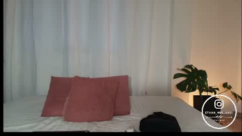 Ethan Muller online show from 07.28.26