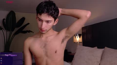 Snapshot of ethan_skiny_ chatting on 09.09.25 Joan online show from 09.09.25