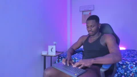 ethan travis online show from 10.03.25