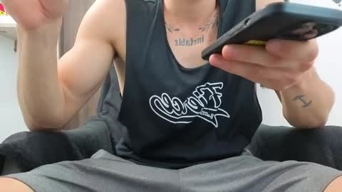 ethangreey1 online show from 10.02.25