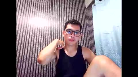 Snapshot of ethanwalter7778 chatting on 05.10.26 Ethan Walter online show from 05.10.26