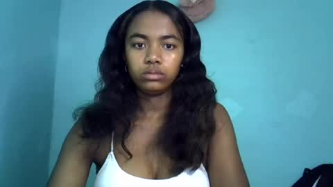 Snapshot of ethenabeauty0 chatting on 07.28.26 Dinah online show from 07.28.26