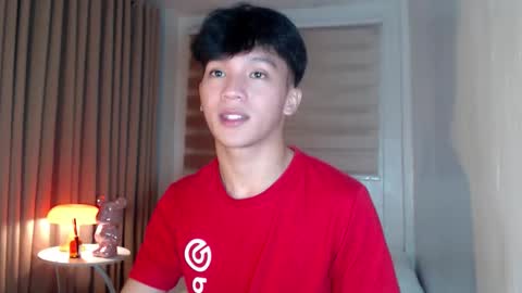Snapshot of etherealboytoy4hire chatting on 04.23.26 Rey online show from 04.23.26