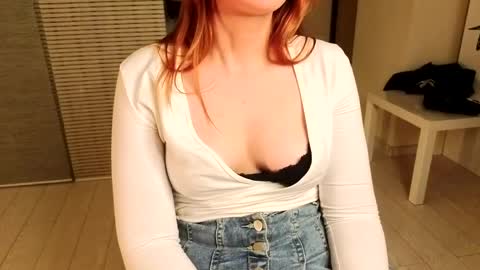 Snapshot of etta_jane chatting on 04.18.26 etta_jane online show from 04.18.26