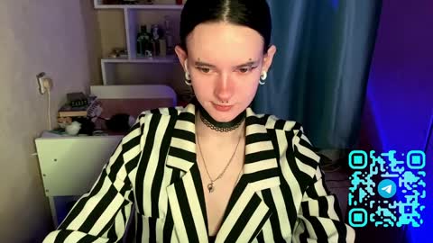 Kate online show from 04.12.26