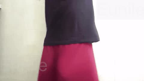 eunile online show from 12.14.25