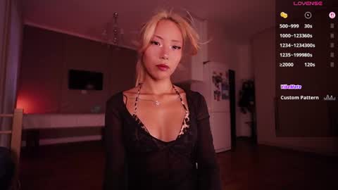 Snapshot of euphoriasu chatting on 07.10.26 Follow my Fansly for Free online show from 07.10.26