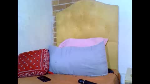 Snapshot of eva4him831 chatting on 02.25.25 eva4him831 online show from 02.25.25