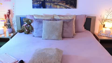 Snapshot of eva__si chatting on 01.26.25 Eva online show from 01.26.25