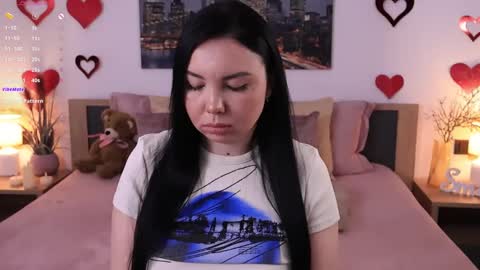 Snapshot of eva__si chatting on 02.15.25 Eva online show from 02.15.25