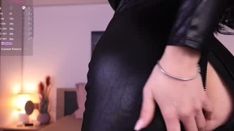 Snapshot of eva__si chatting on 02.27.26 Eva online show from 02.27.26