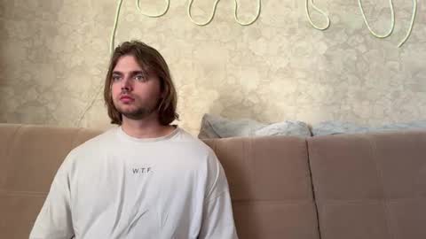 Eva Calvin online show from 02.04.26