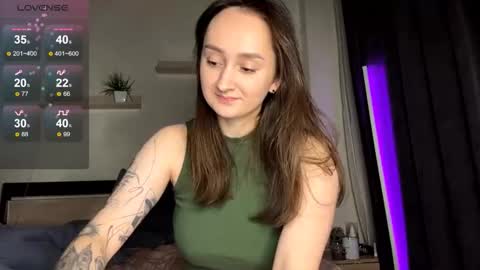 Eva  online show from 11.11.25